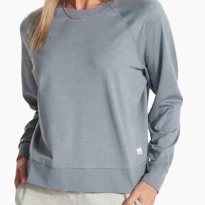 Vuori Long-Sleeve Halo Crew